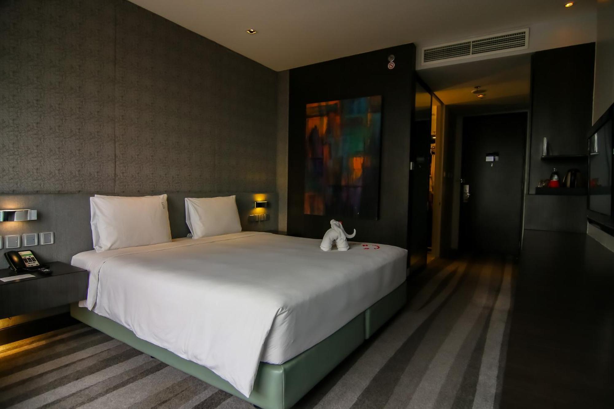 Holiday Inn Bangkok Sukhumvit By Ihg Zewnętrze zdjęcie