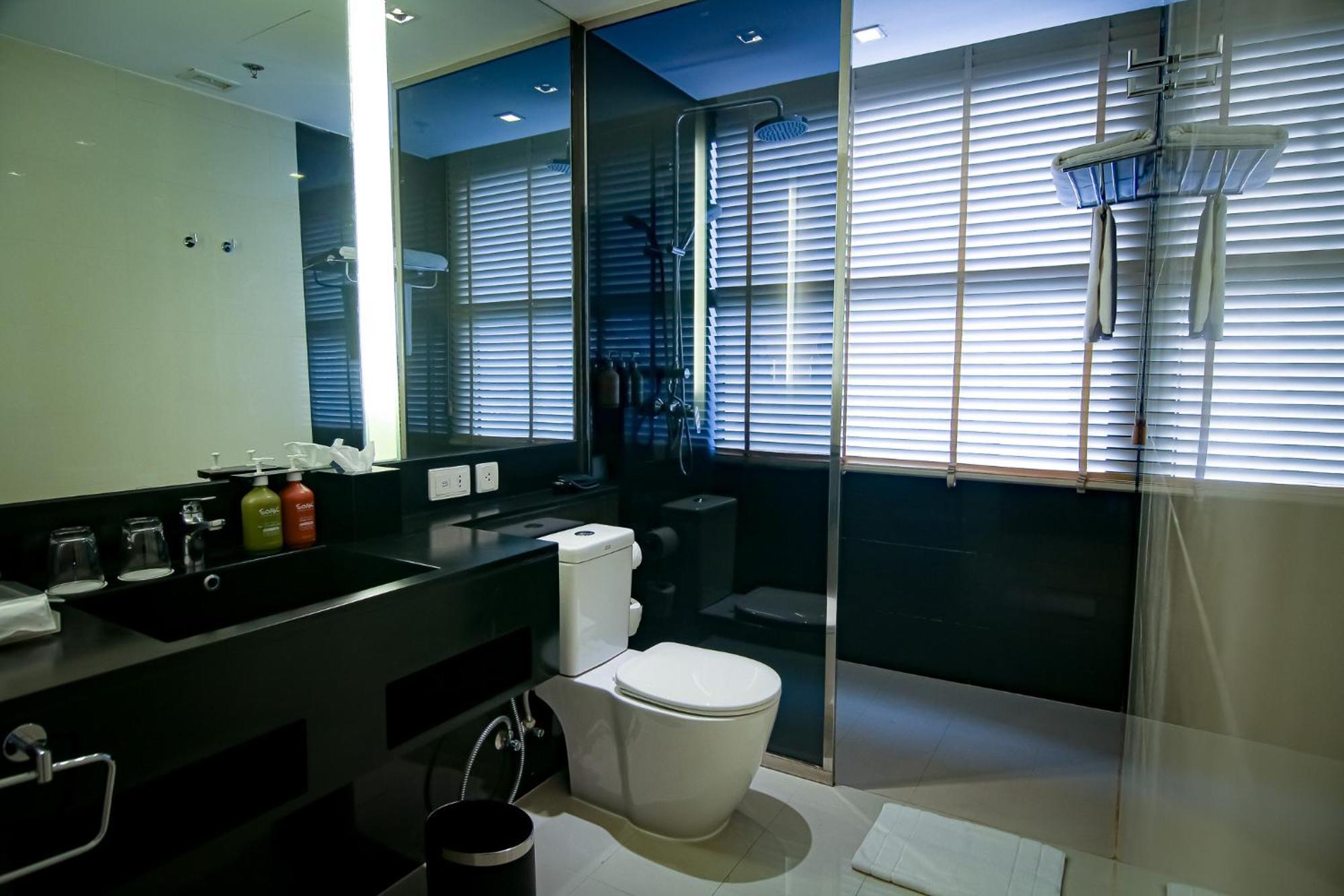 Holiday Inn Bangkok Sukhumvit By Ihg Zewnętrze zdjęcie